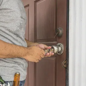 Central Locksmith Store La Puente, CA 626-381-9727 - locks-replace-01